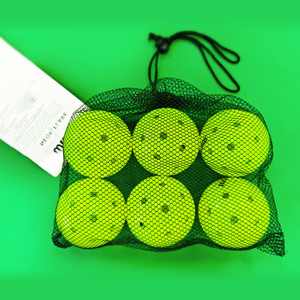 pickleball paddles